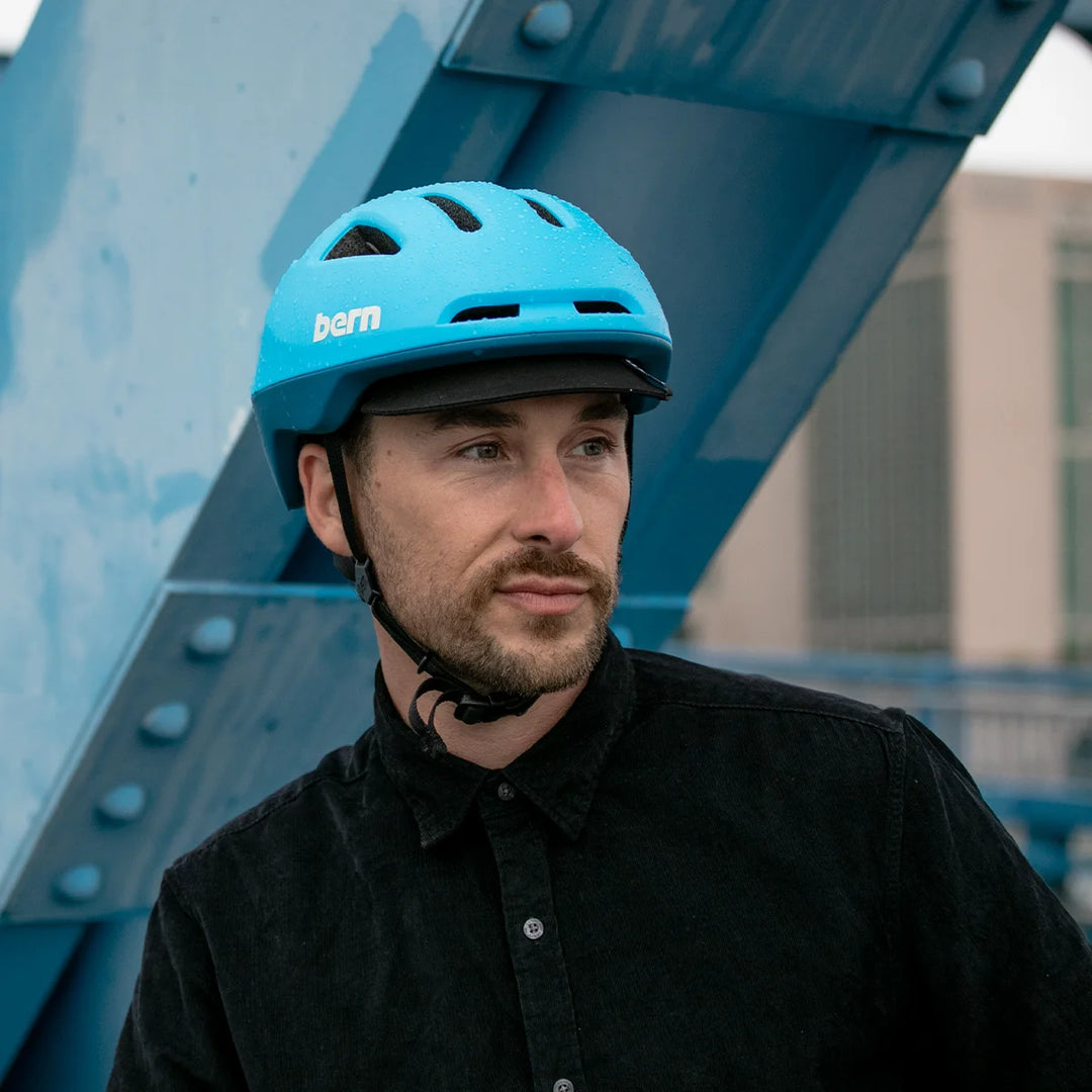 bike helmet man Melon Bicycle Urban Active Straight White Black Melon World GmbH A superhero needs to be ready for any situation Best Retro Full Face Helmets: