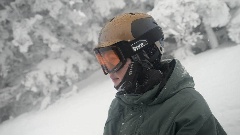 EN1077B certified Watts 2.0 Winter Helmet on teenage skier